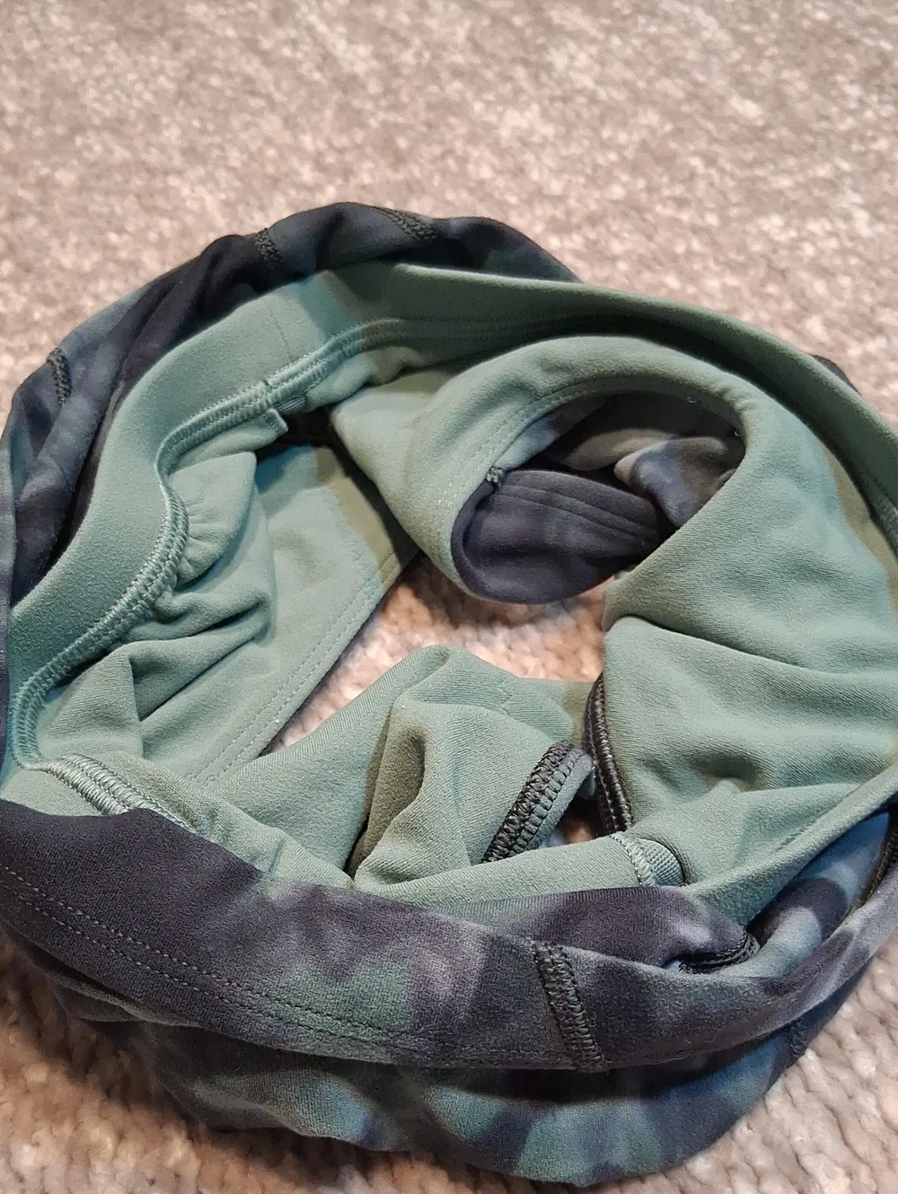 lululemon athletica Green Tie-Dye Athletic Top Size 4